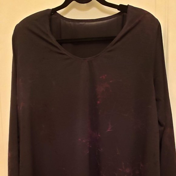 Long sleeve black & pink burnout blouse plus size - Picture 2 of 4